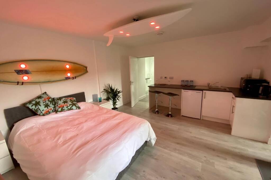 The Boardroom At The Beach House فالموث المظهر الخارجي الصورة